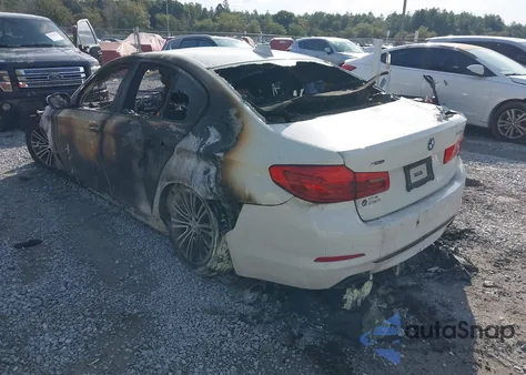 2018 BMW 540I xDrive z USA, uszkodzony, nr VIN WBAJE7C52JWD53506